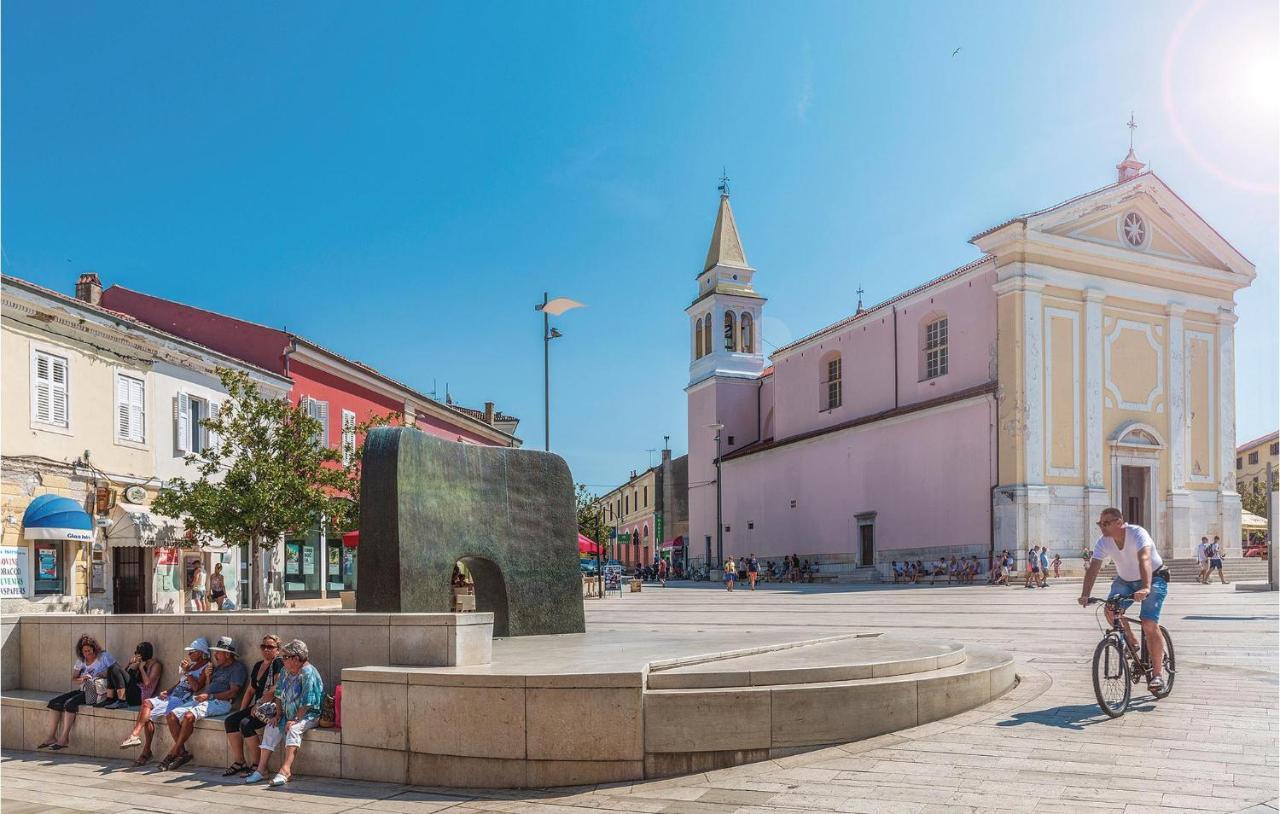 Beautiful Apartment In Porec With Wifi Exterior photo